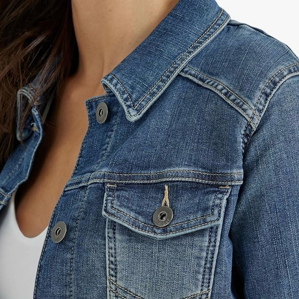 Wrangler Women’s Denim Jacket, like new, xl